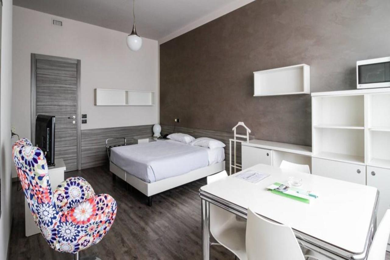 Residence Hotel Torino Uno Eksteriør billede