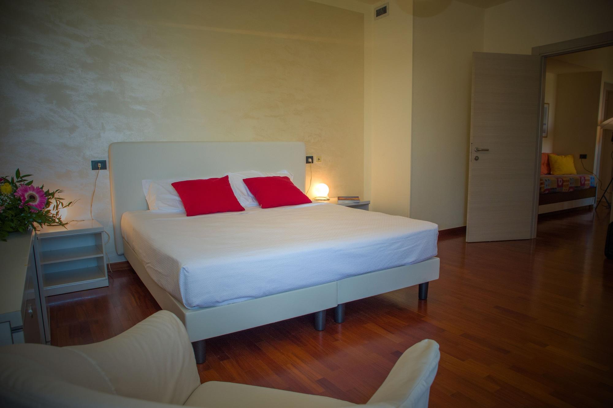 Residence Hotel Torino Uno Eksteriør billede