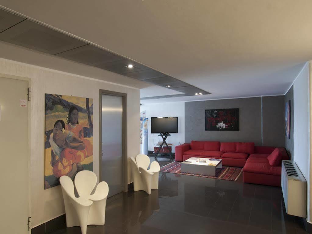 Residence Hotel Torino Uno Eksteriør billede