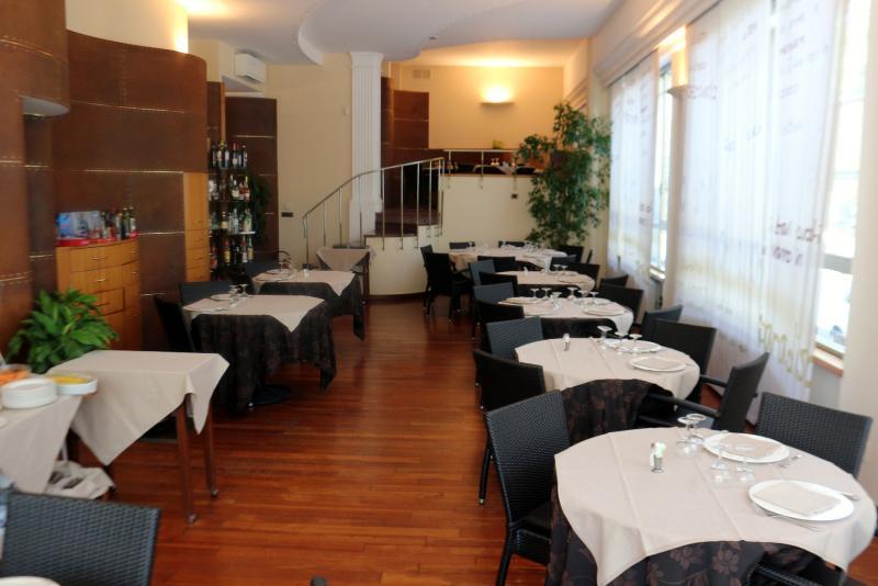 Residence Hotel Torino Uno Eksteriør billede